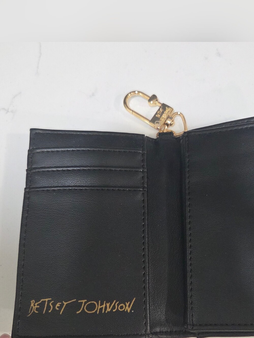 Betsey Johnson Card Holder Wallet Wristlet Keychain Faux Leather Black - Picture 13 of 14